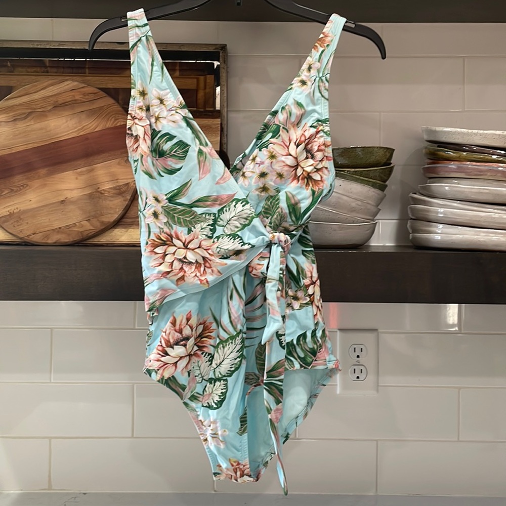 Kona Sol vintage inspired bathing suit